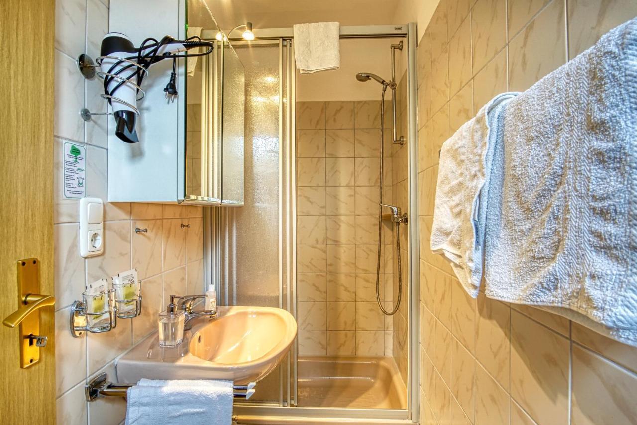 Dat Luette Heidehotel Funk - Garni Bispingen Bagian luar foto