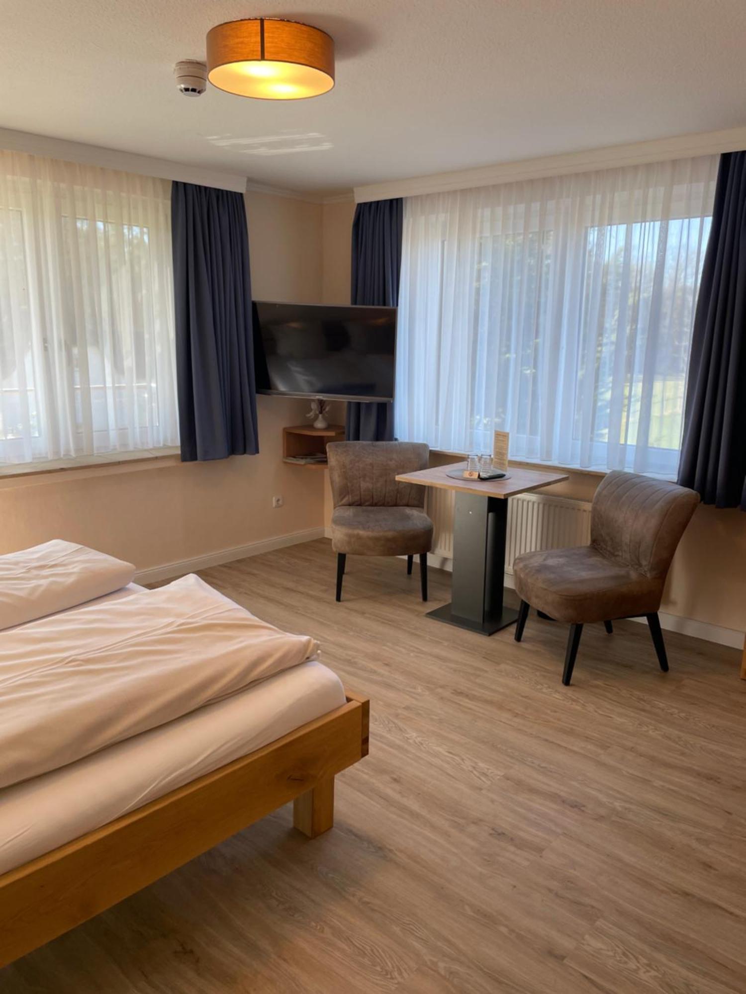 Dat Luette Heidehotel Funk - Garni Bispingen Bagian luar foto